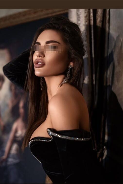 Индивидуалка Инга Шатенка c 3 размером груди у метро Достоевская Санкт-Петербург Фото - 4