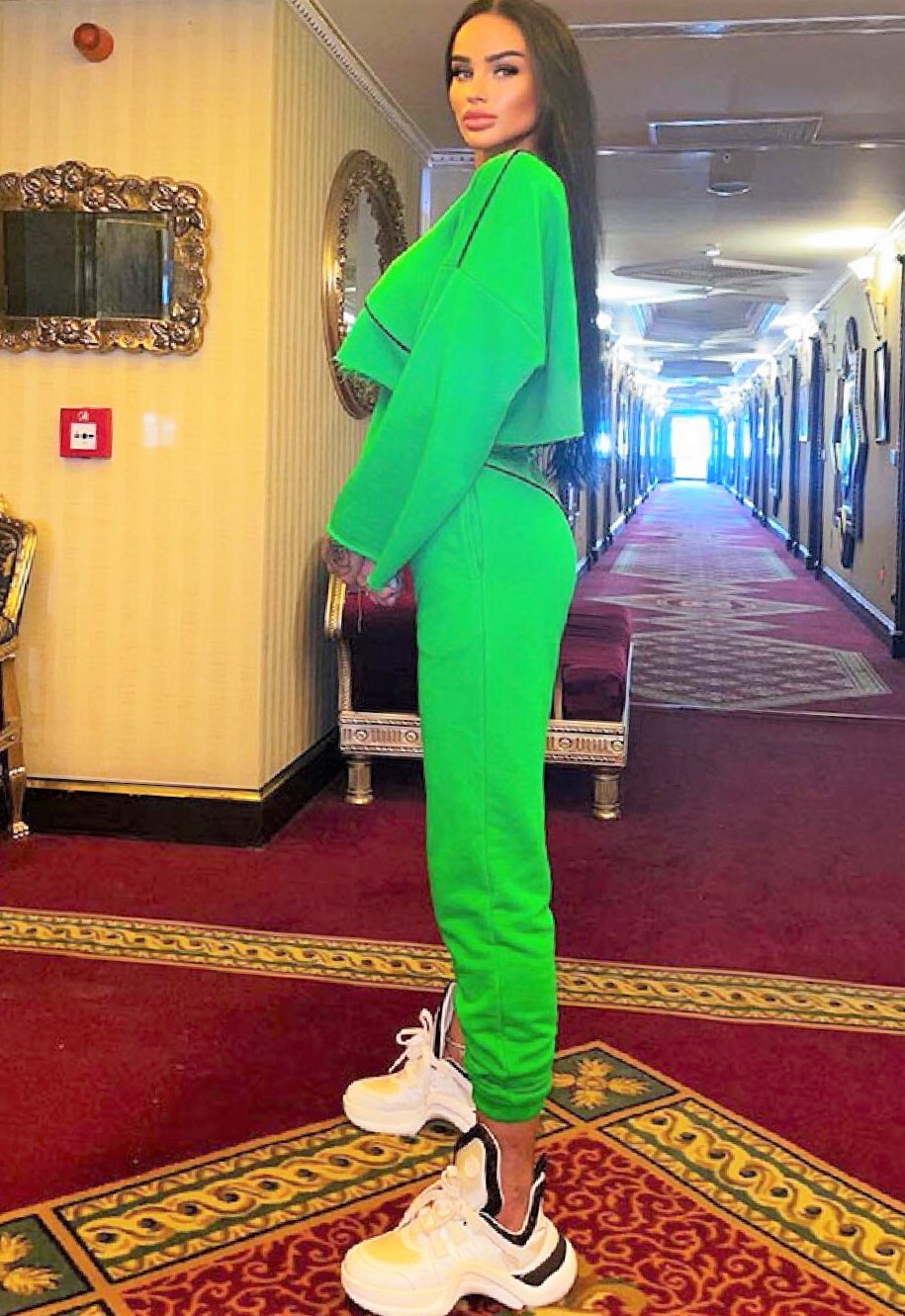 Путана Маша Брюнетка c 3 размером груди у метро Московские Ворота Санкт-Петербург Фото - 1