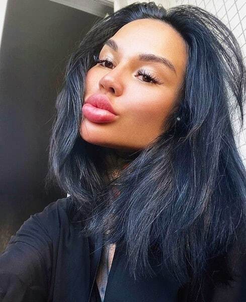 Путана Аля Брюнетка c 3 размером груди у метро Купчино Санкт-Петербург Фото - 1