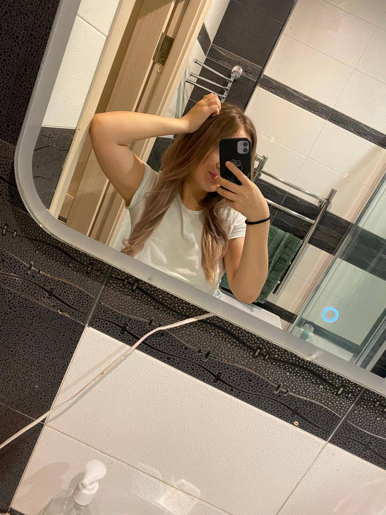 Путана Арина Шатенка c 4 размером груди у метро Московские Ворота Санкт-Петербург Фото - 3