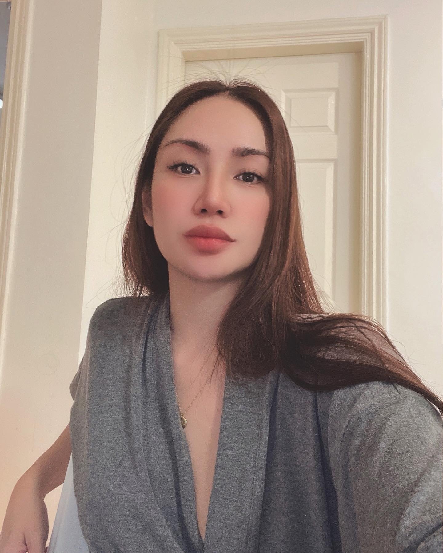 Путана Ксюша Шатенка c 4 размером груди у метро Горьковская Санкт-Петербург Фото - 3