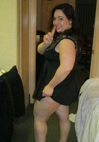 Индивидуалка Питера Светик, у метро Комендантский проспект