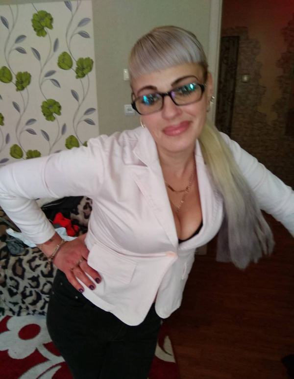 Индивидуалка Оксана Блондинка c 3 размером груди у метро Адмиралтейская Санкт-Петербург Фото - 2