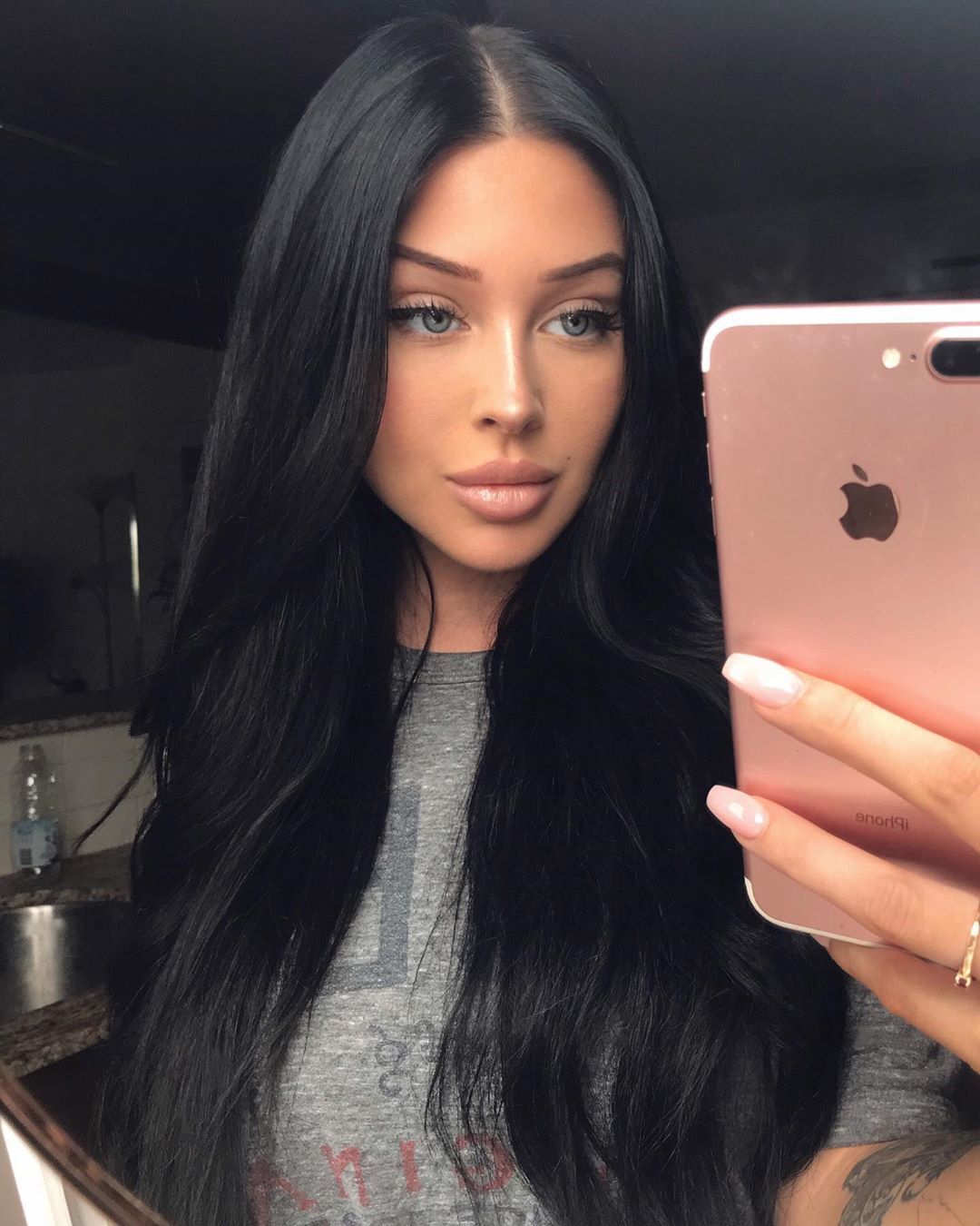 Индивидуалка Юля Брюнетка c 3 размером груди у метро Горьковская Санкт-Петербург Фото - 3