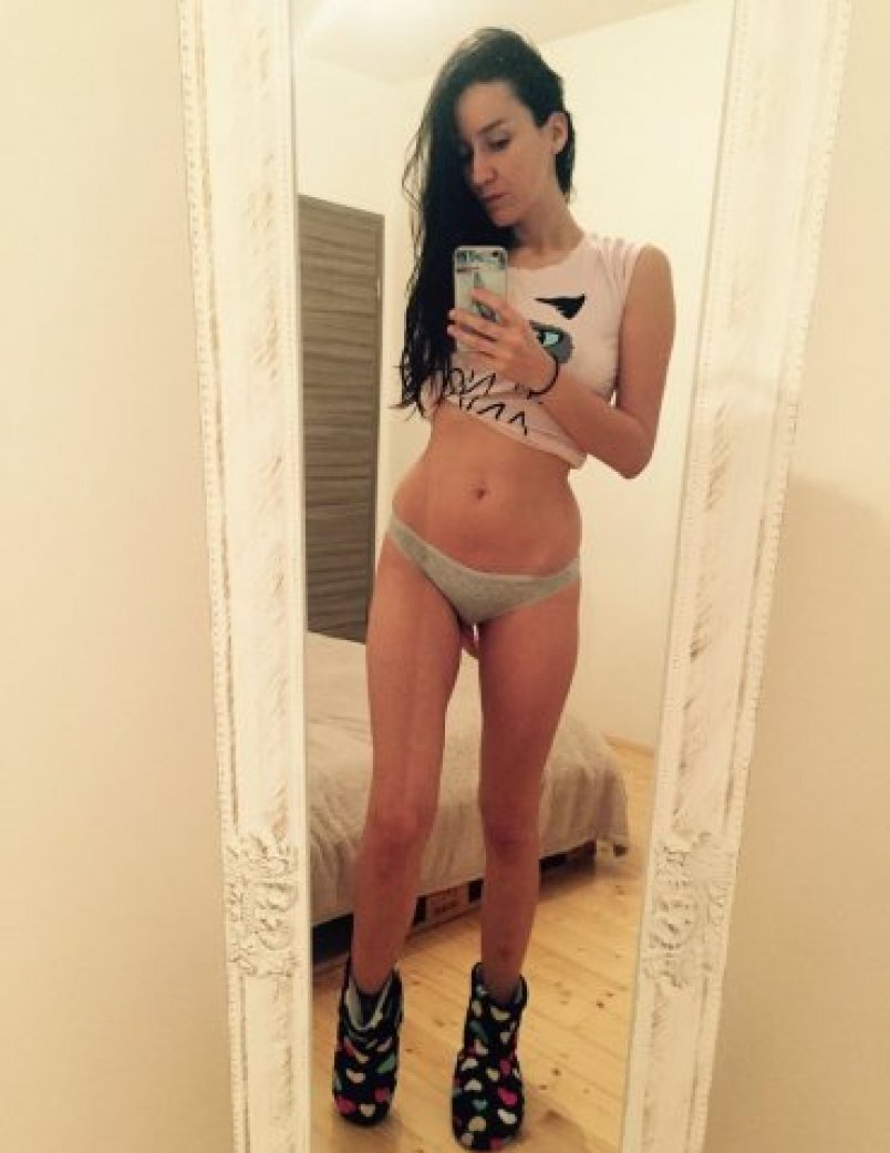 Индивидуалка Леночка Брюнетка c 2 размером груди у метро Балтийская Санкт-Петербург Фото - 3