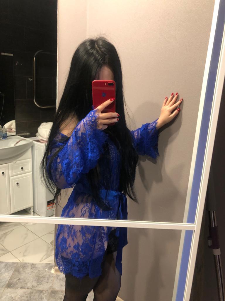 Путана Стелла Брюнетка c 3 размером груди у метро Электросила Санкт-Петербург Фото - 2