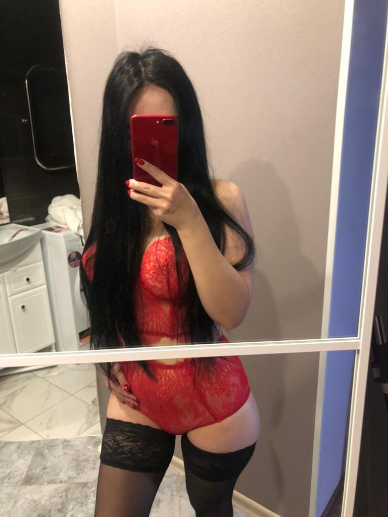 Путана Карина Брюнетка c 3 размером груди у метро Маяковская Санкт-Петербург Фото - 7