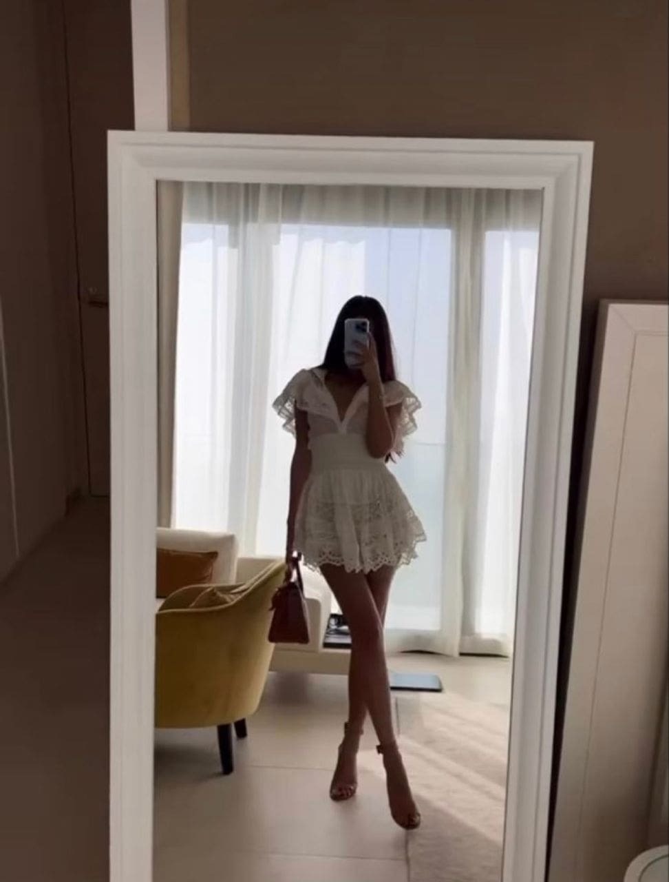 Путана Жанна Брюнетка c 3 размером груди у метро Площадь Александра Невского Санкт-Петербург Фото - 3