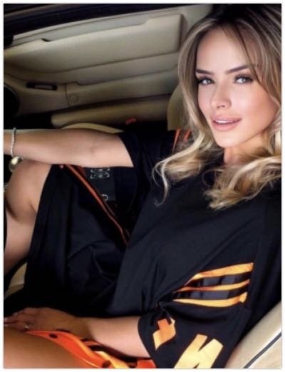 Индивидуалка Ксюша Блондинка c 3 размером груди у метро Горьковская Санкт-Петербург Фото - 3