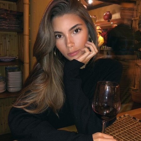 Путана Веселина Шатенка c 3 размером груди у метро Спортивная Санкт-Петербург Фото - 2