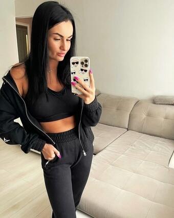 Индивидуалки Крестовский остров СПб